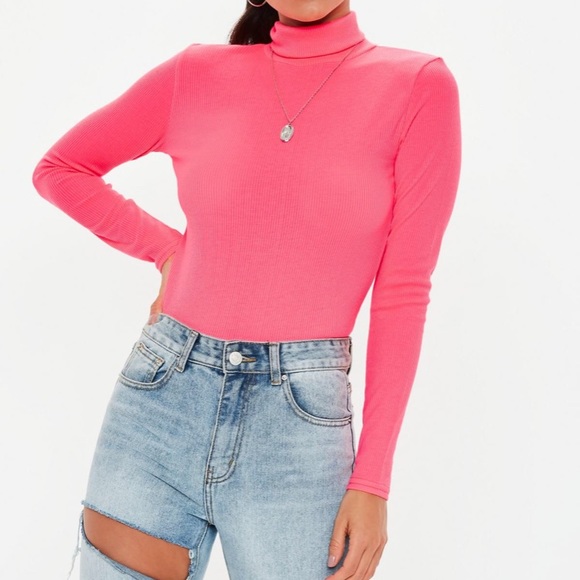 🤩NEON pink turtle neck - Picture 3 of 4